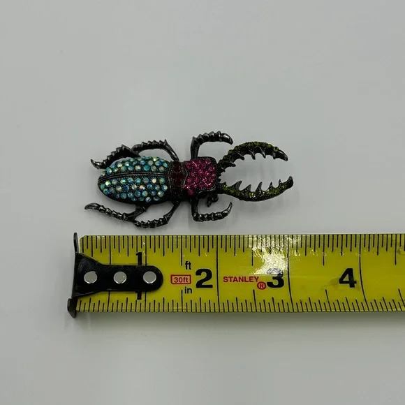 Vibrant Rhinestone Insect Brooch - Picture 8 of 10